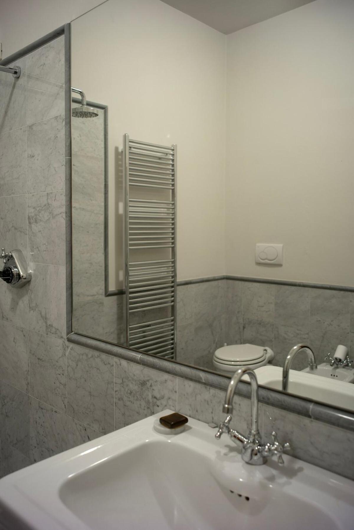 Impressive Renaissance With Elevator Appartement *